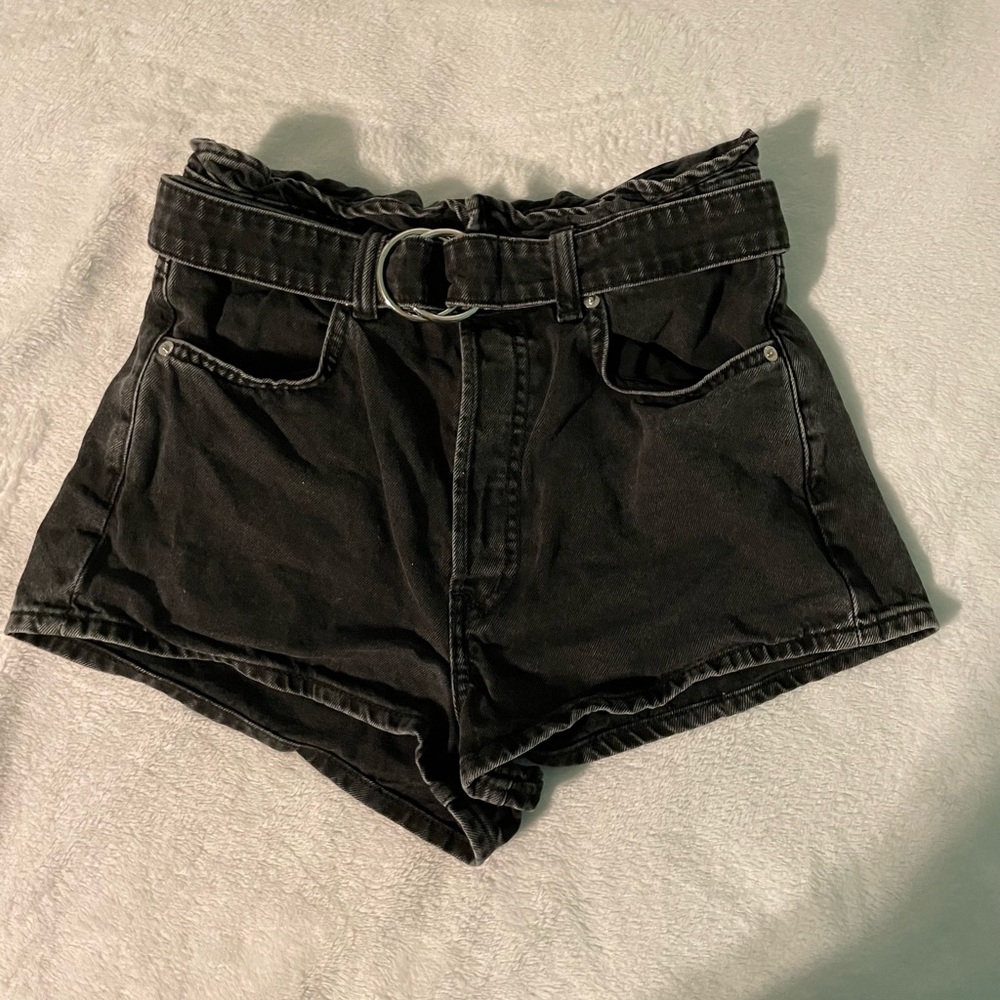H&M black denim belt shorts 4